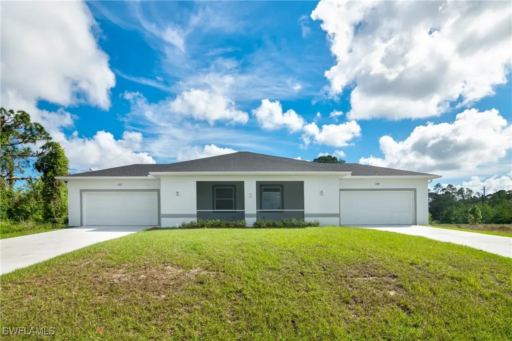113-115 Gilbert Avenue S Lehigh Acres FL 33973