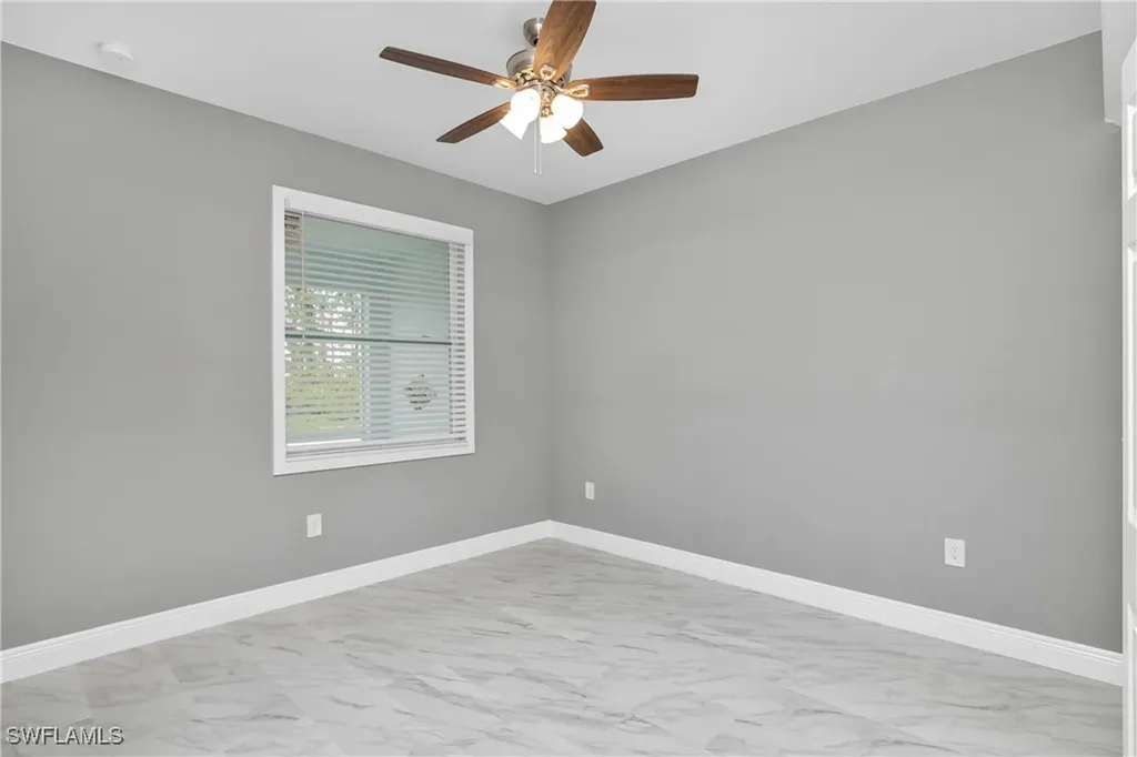 113-115 Gilbert Avenue S Lehigh Acres FL 33973