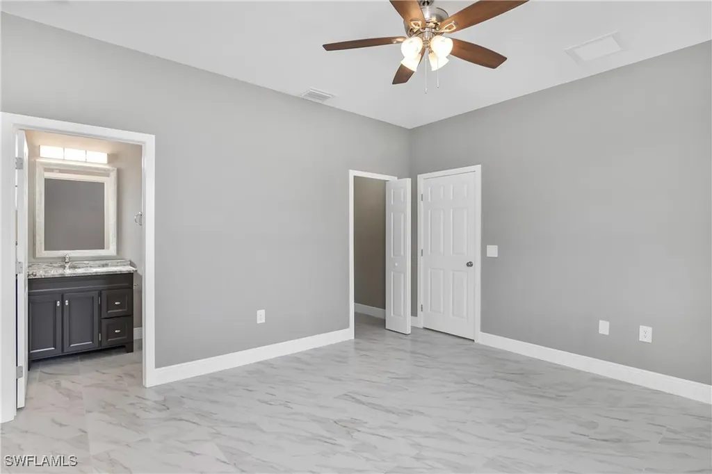 113-115 Gilbert Avenue S Lehigh Acres FL 33973