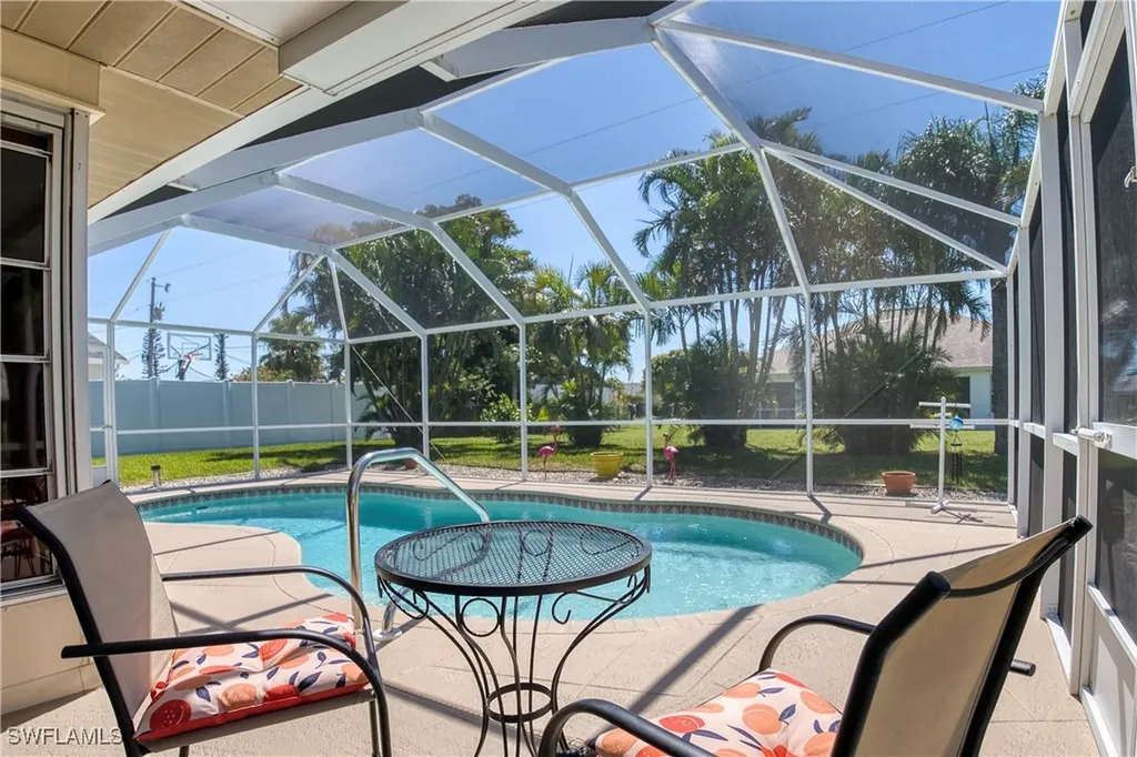 908 SE 18th Street Cape Coral FL 33990