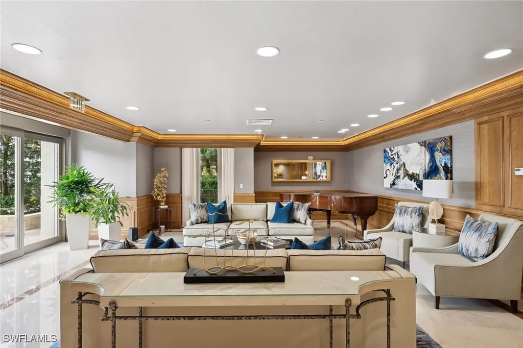 4021 Gulf Shore Boulevard N Naples FL 34103