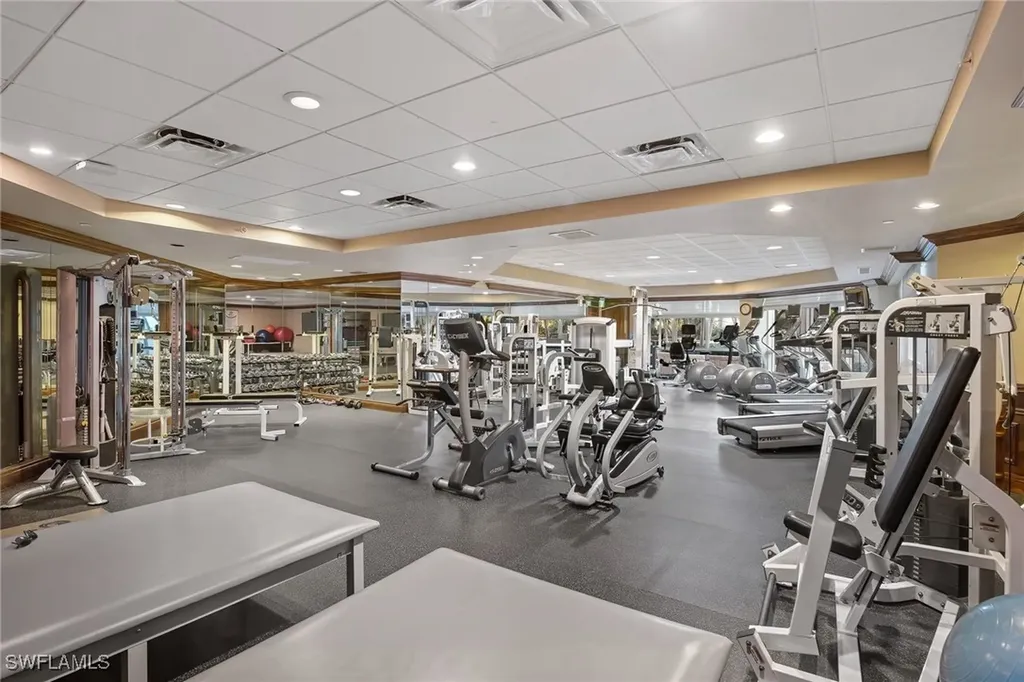 4021 Gulf Shore Boulevard N Naples FL 34103