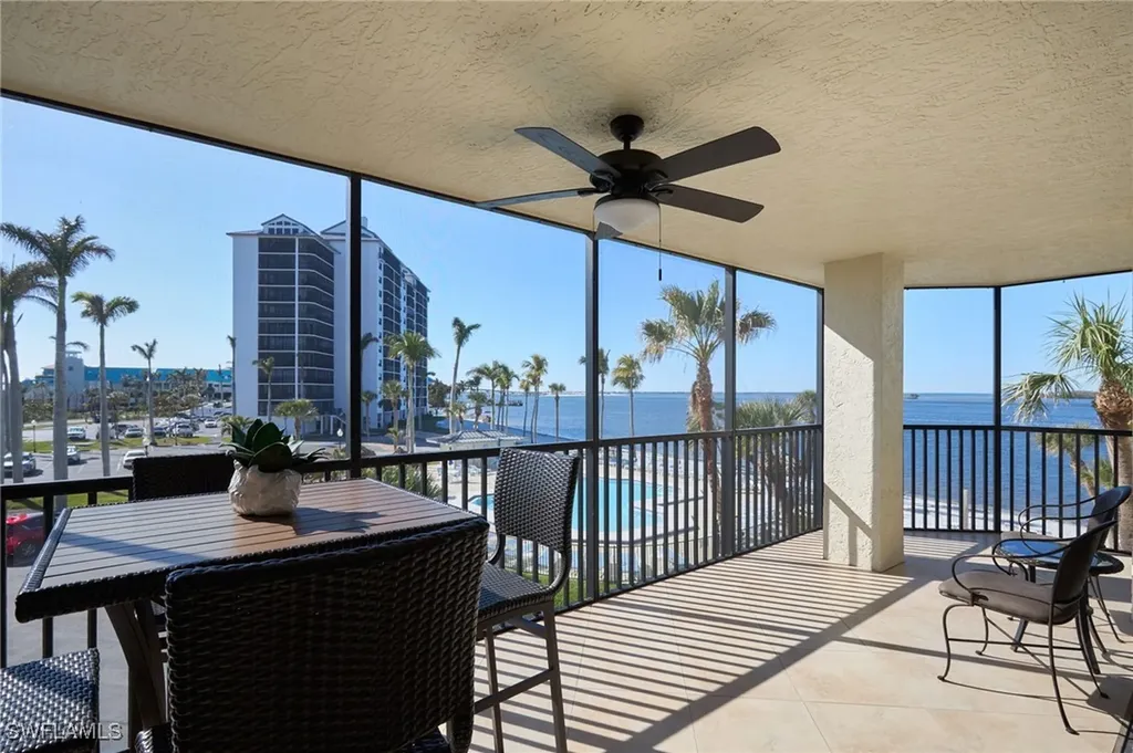 17080 Harbour Point Drive Fort Myers FL 33908