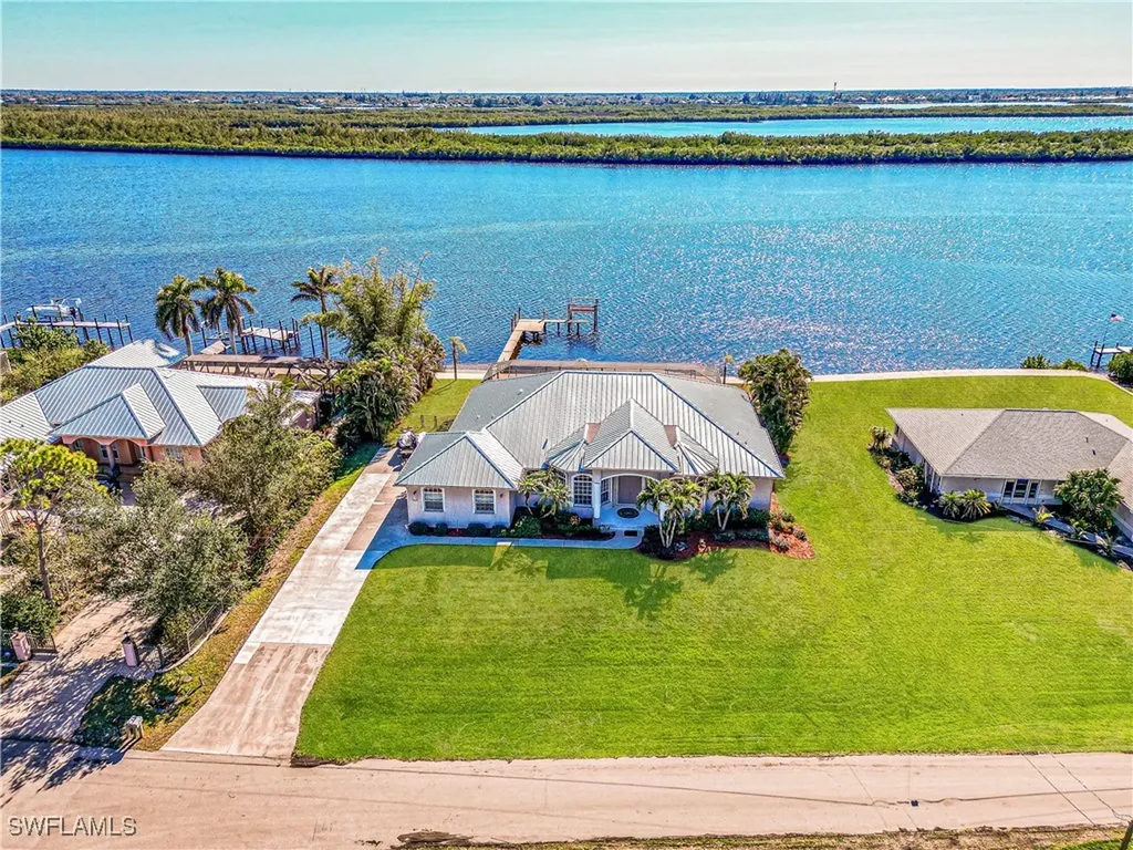 3662 Peace River Drive Punta Gorda FL 33983
