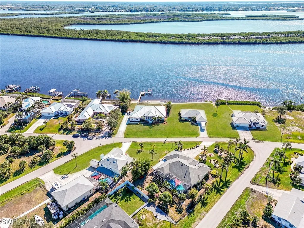 3662 Peace River Drive Punta Gorda FL 33983