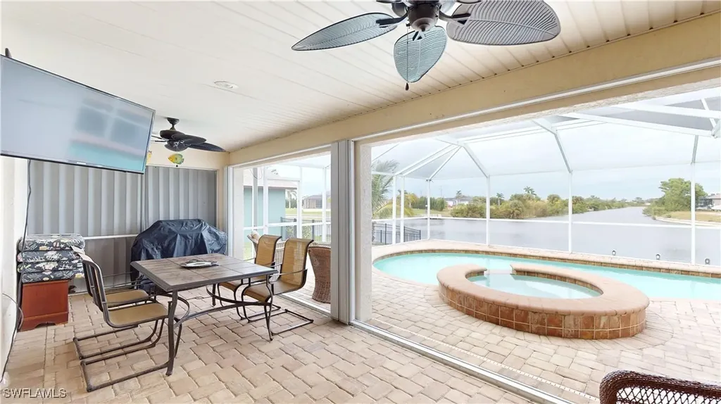 2607 NW 1st Street Cape Coral FL 33993