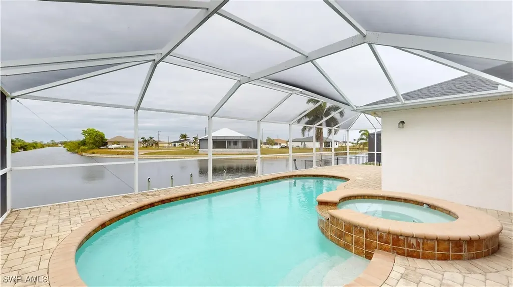 2607 NW 1st Street Cape Coral FL 33993