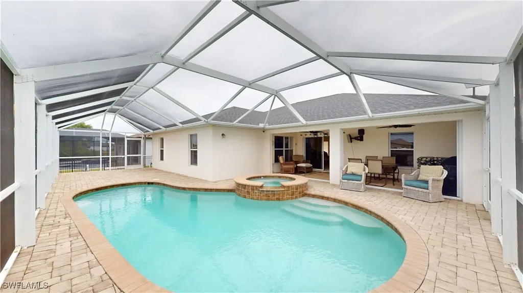 2607 NW 1st Street Cape Coral FL 33993