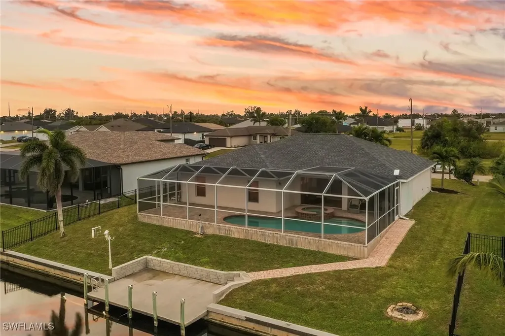 2607 NW 1st Street Cape Coral FL 33993