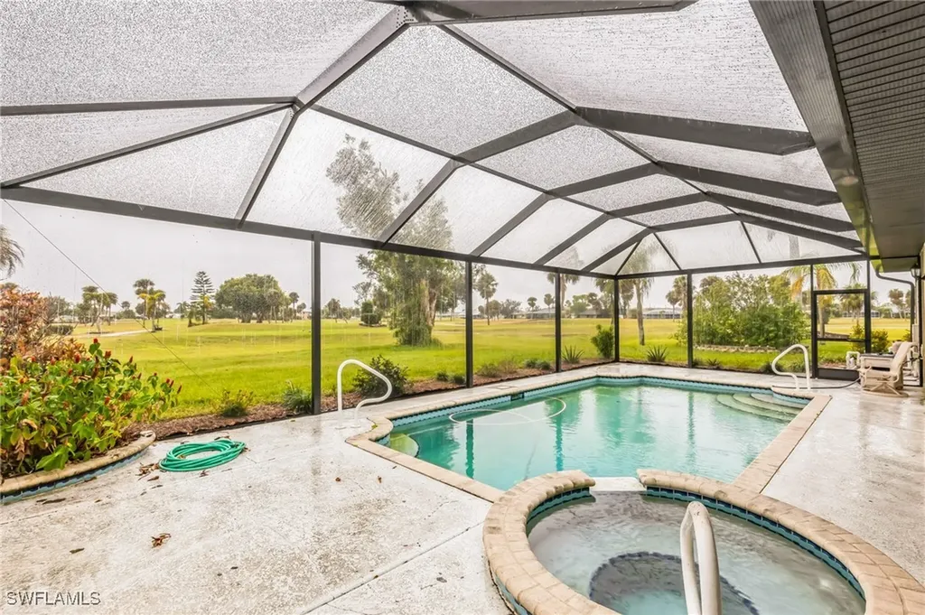 250 SE 9th Terrace Cape Coral FL 33990