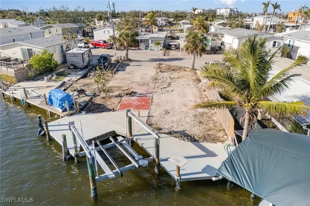 68 Emily Lane Fort Myers Beach FL 33931