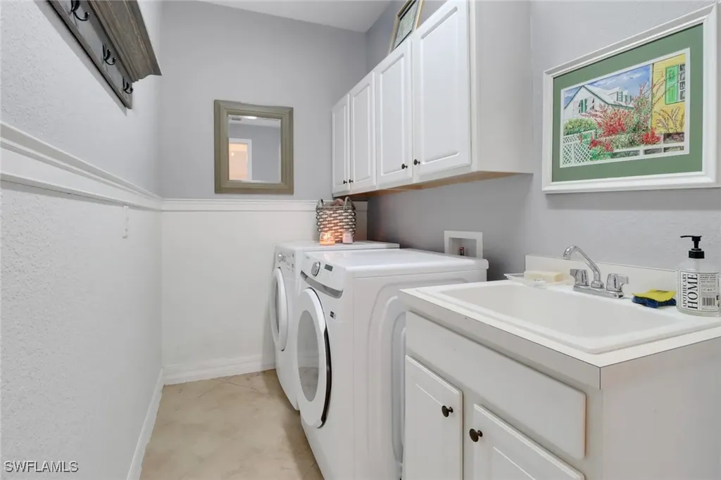 12605 Fenhurst Way Naples FL 34120