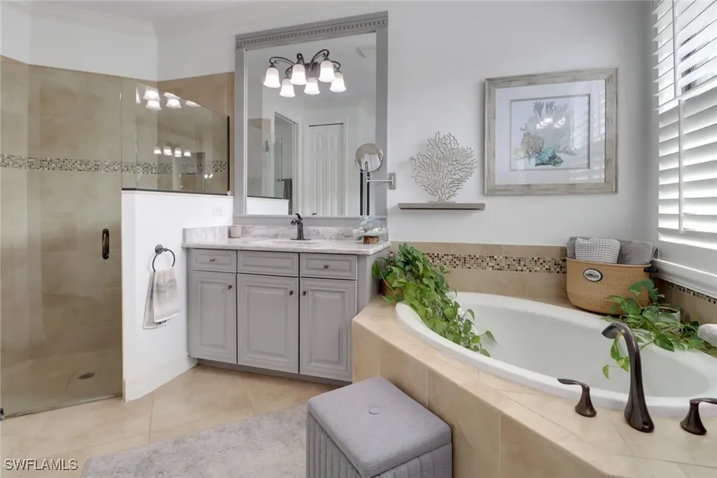 12605 Fenhurst Way Naples FL 34120