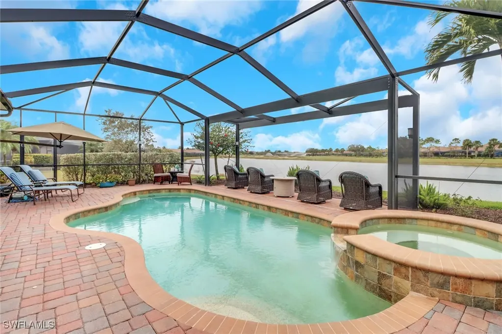 12605 Fenhurst Way Naples FL 34120