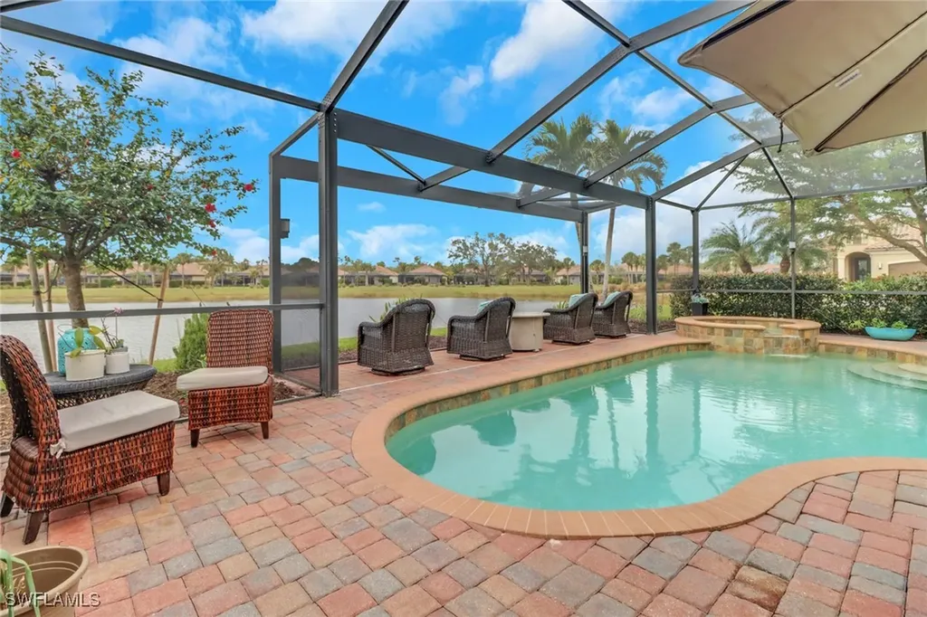 12605 Fenhurst Way Naples FL 34120