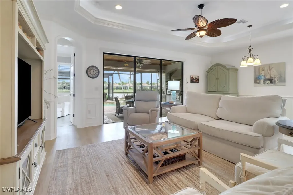 12605 Fenhurst Way Naples FL 34120