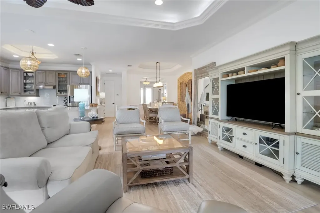 12605 Fenhurst Way Naples FL 34120
