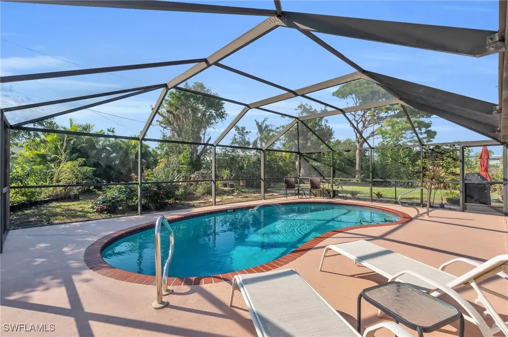 5230 Sunnybrook Court Cape Coral FL 33904