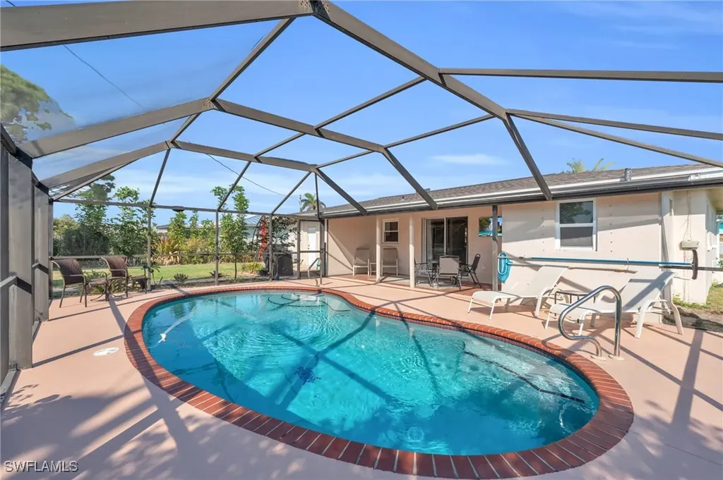 5230 Sunnybrook Court Cape Coral FL 33904