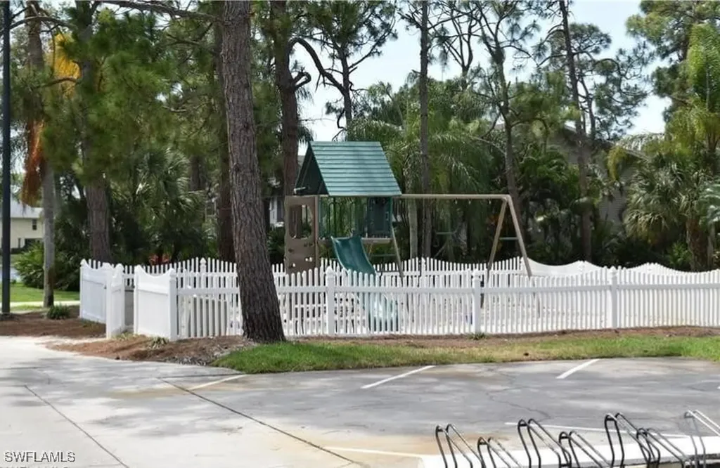 20151 Ian Court Estero FL 33928