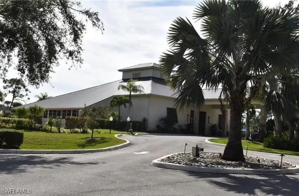 20151 Ian Court Estero FL 33928