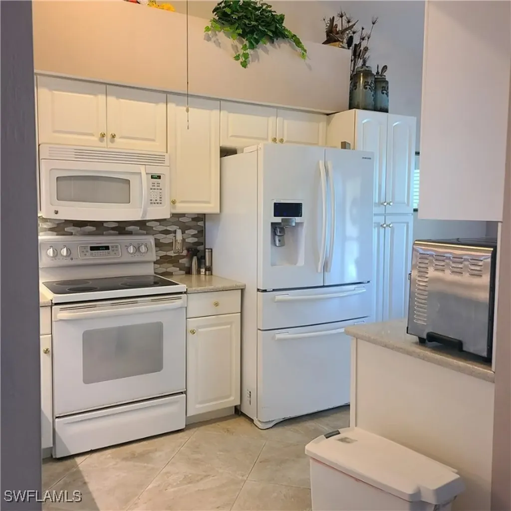 20151 Ian Court Estero FL 33928