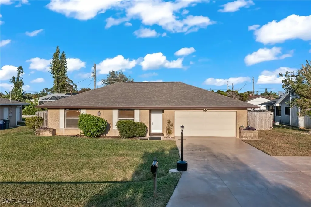 18559 Dogwood Road Fort Myers FL 33967