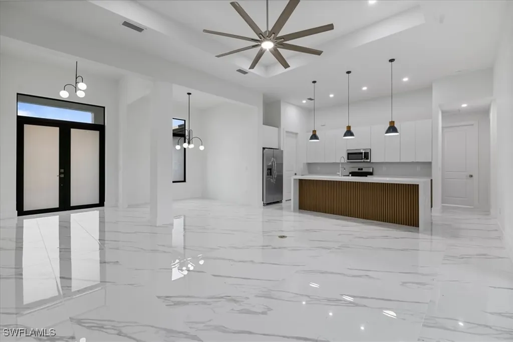 4113 NW 22nd Street Cape Coral FL 33993