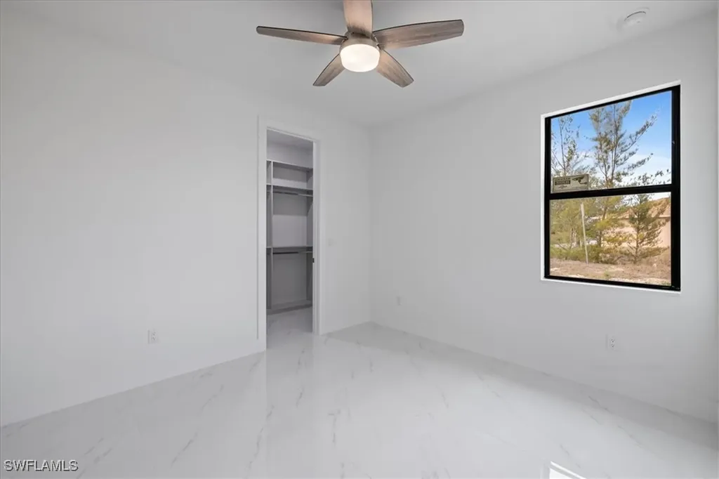 1928 SW 8th Place Cape Coral FL 33991