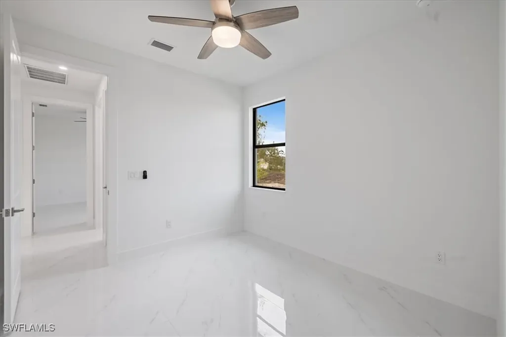 1928 SW 8th Place Cape Coral FL 33991