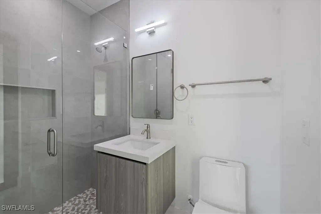 1928 SW 8th Place Cape Coral FL 33991