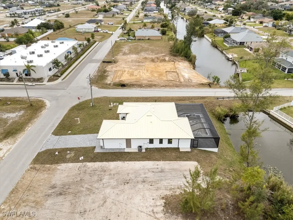 1928 SW 8th Place Cape Coral FL 33991