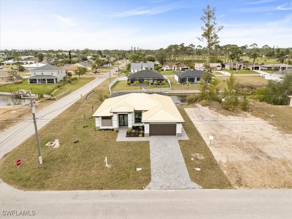 1928 SW 8th Place Cape Coral FL 33991