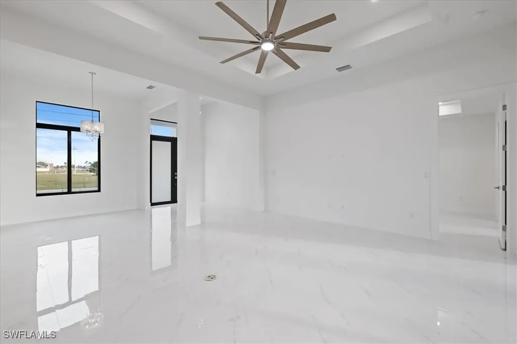 1928 SW 8th Place Cape Coral FL 33991