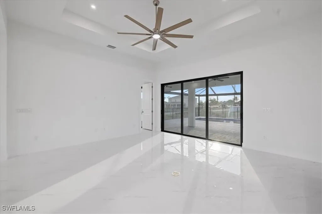 1928 SW 8th Place Cape Coral FL 33991