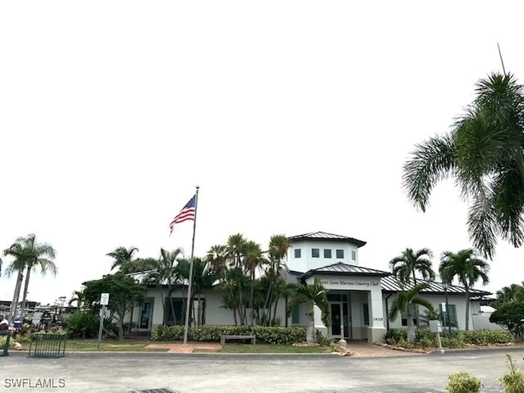 3893 Cape Cole Boulevard Punta Gorda FL 33955