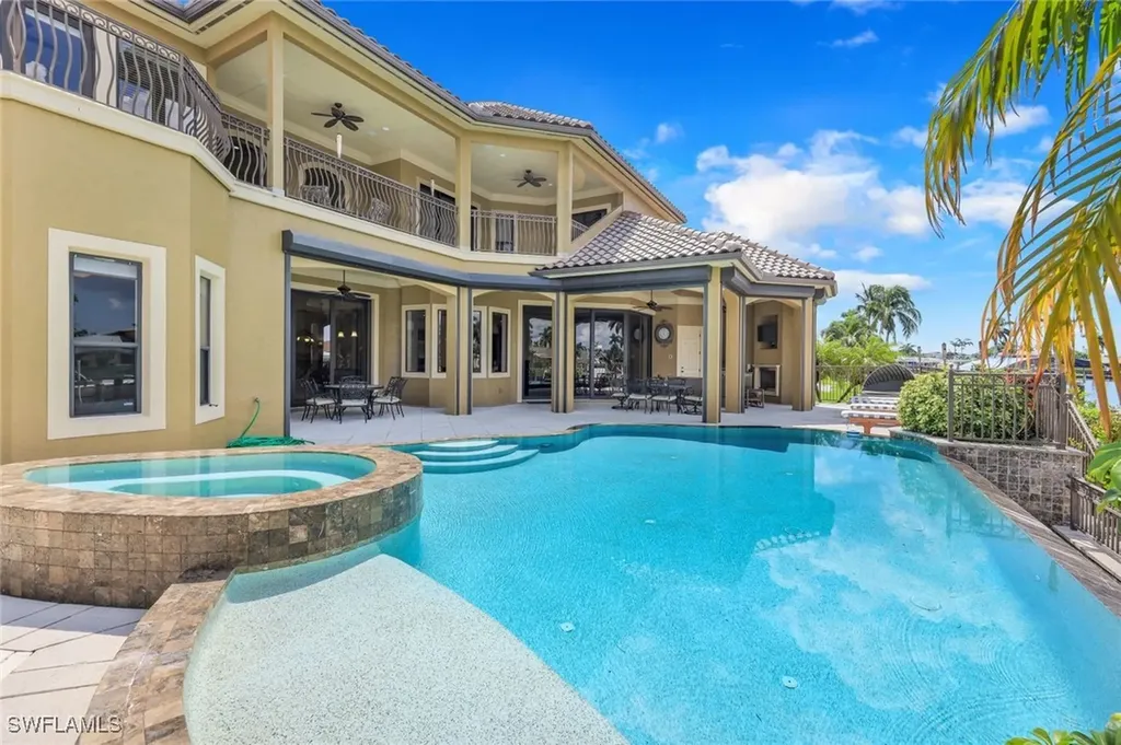 4402 SE 20th Avenue Cape Coral FL 33904