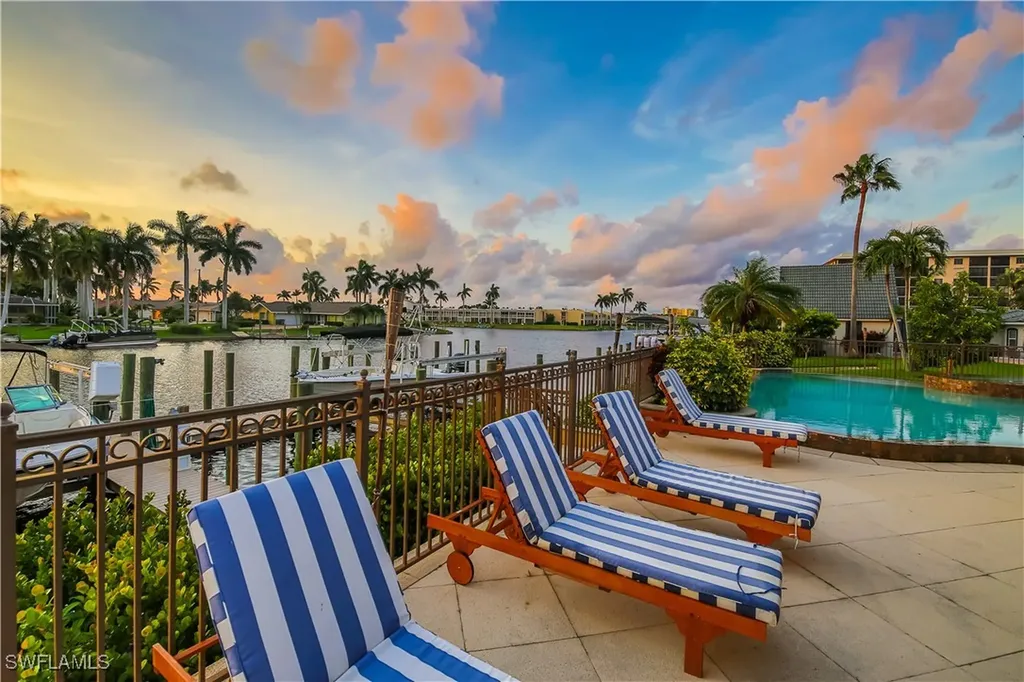 4402 SE 20th Avenue Cape Coral FL 33904