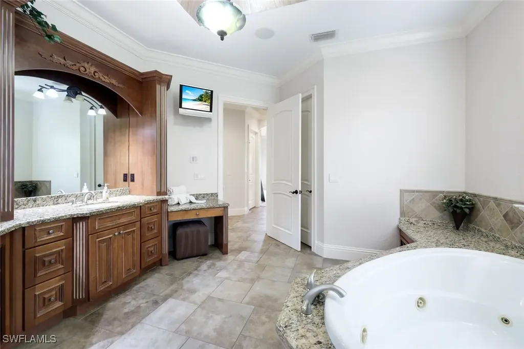 4402 SE 20th Avenue Cape Coral FL 33904