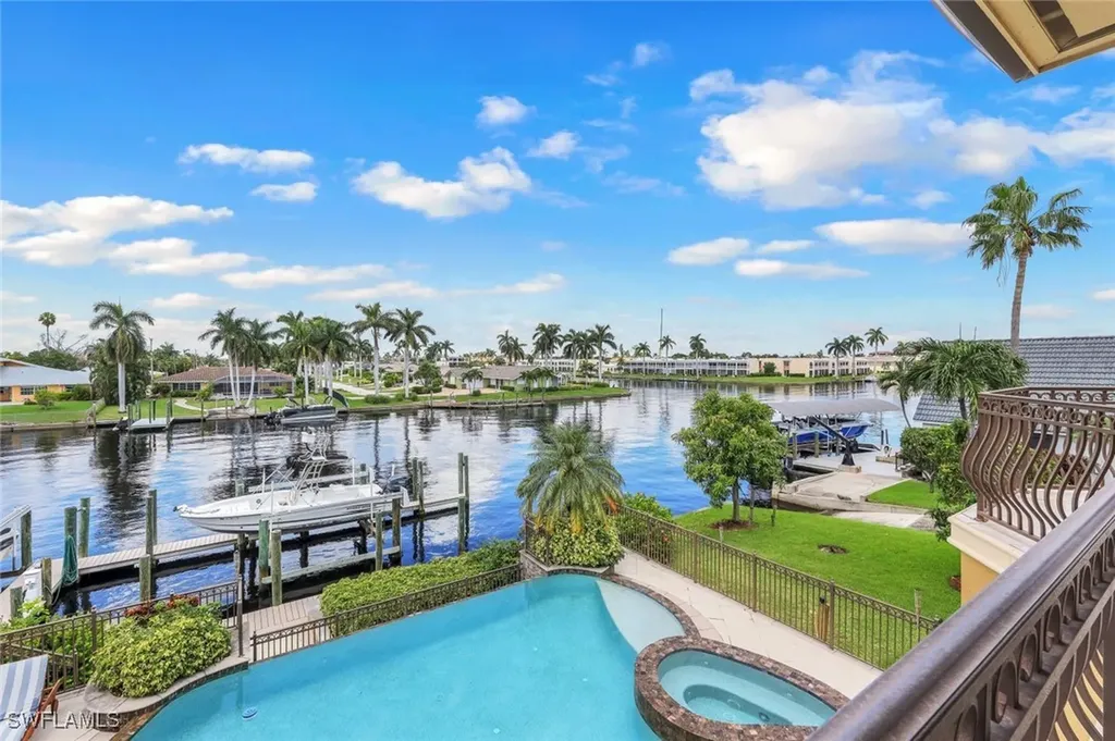 4402 SE 20th Avenue Cape Coral FL 33904