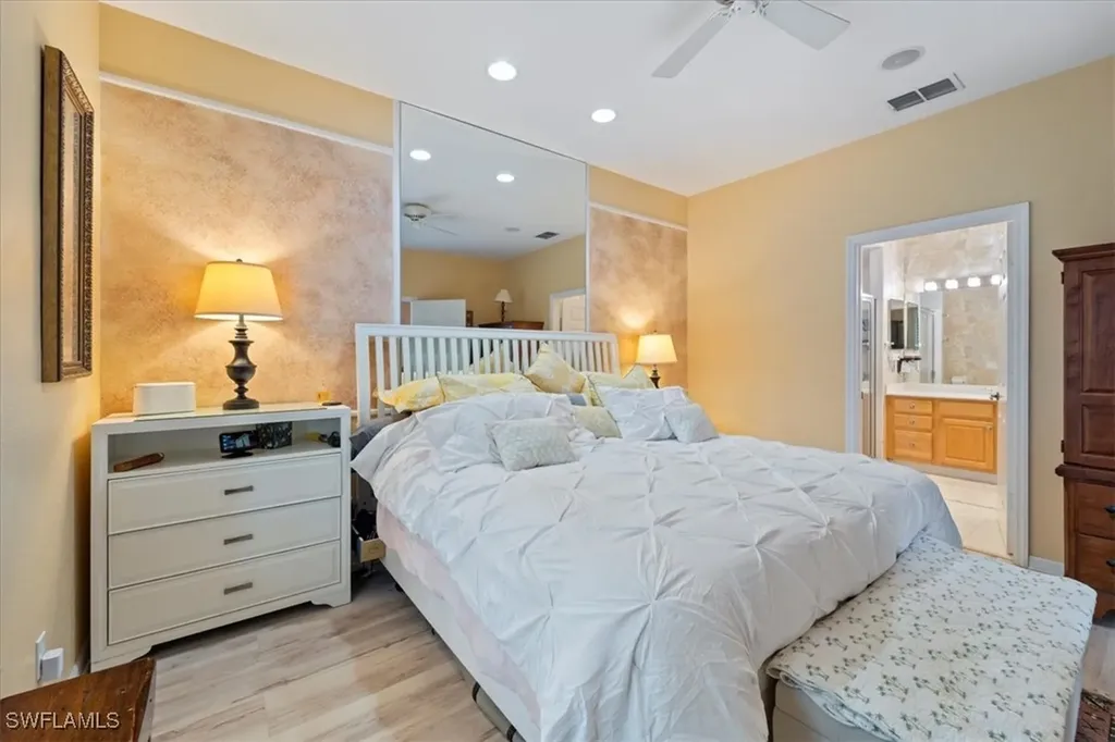 7590 Meadow Lakes Drive Naples FL 34104
