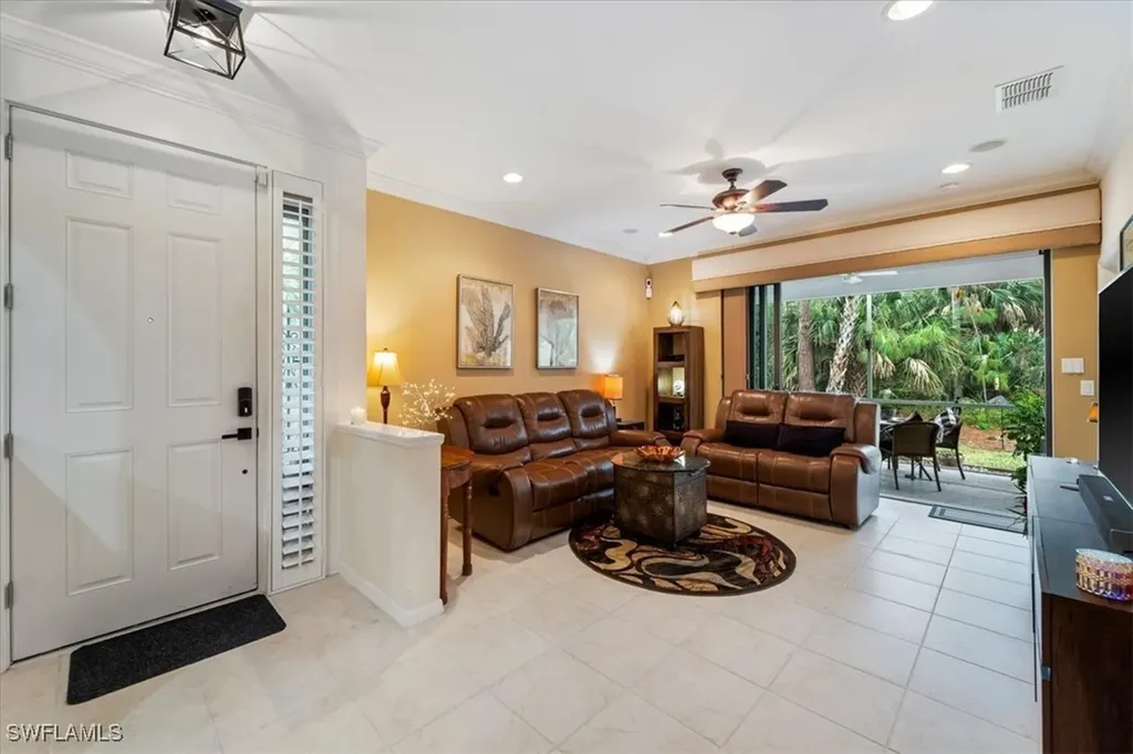 7590 Meadow Lakes Drive Naples FL 34104