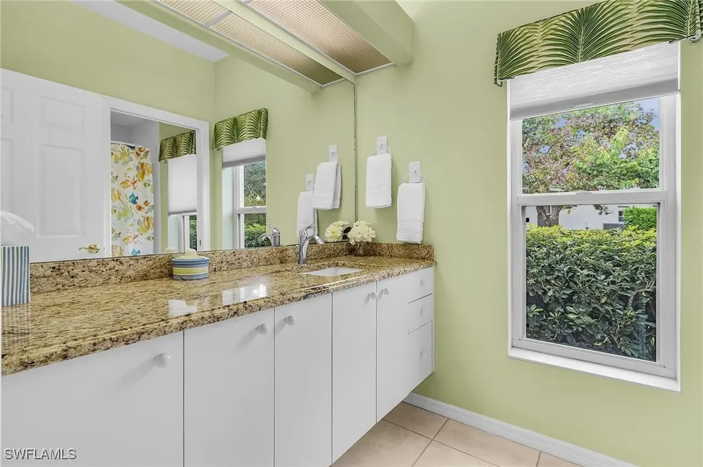 529 Wedgewood Way Naples FL 34119