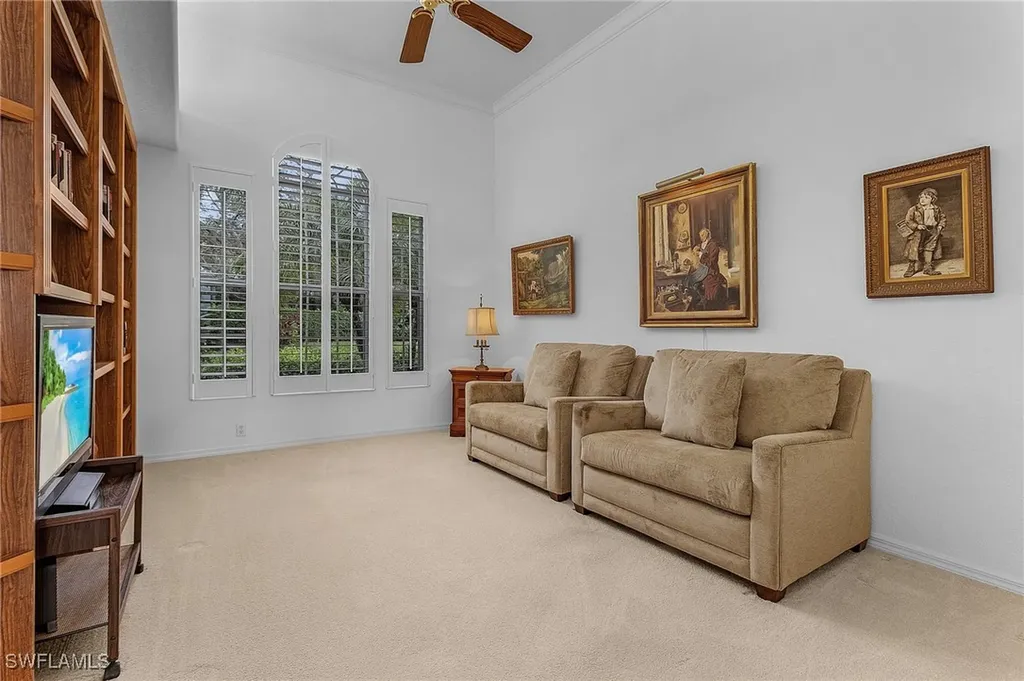 529 Wedgewood Way Naples FL 34119