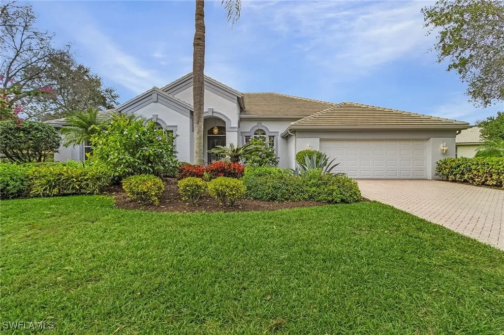 529 Wedgewood Way Naples FL 34119