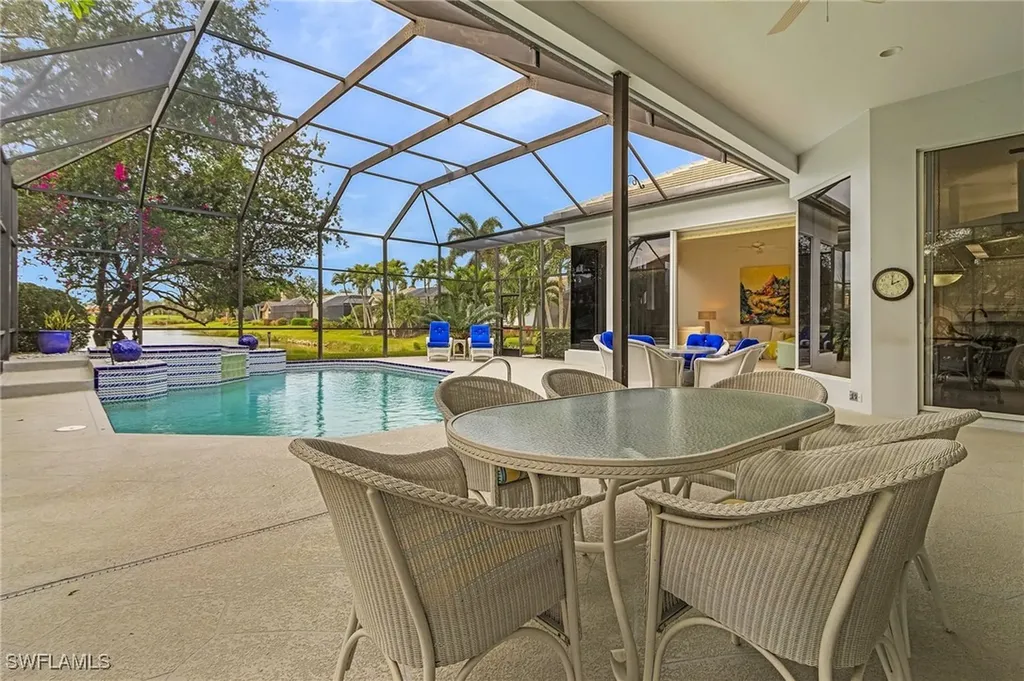 529 Wedgewood Way Naples FL 34119