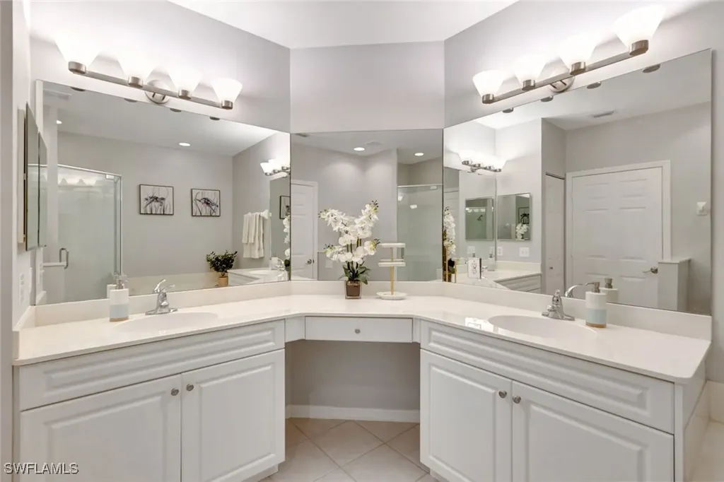 6245 Wilshire Pines Circle Naples FL 34109