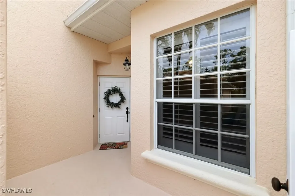 6245 Wilshire Pines Circle Naples FL 34109