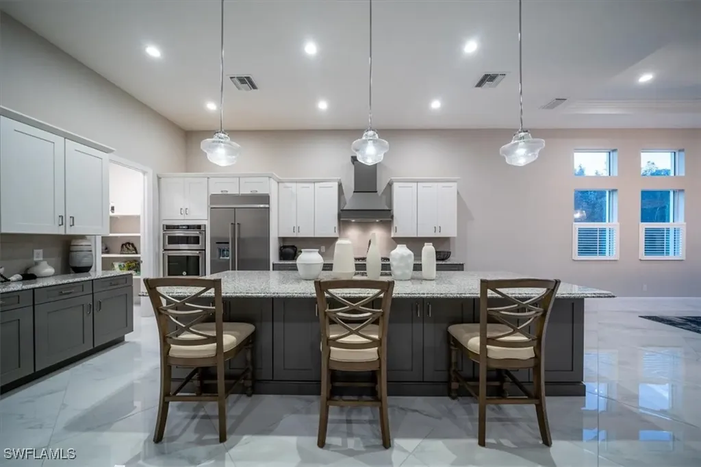 8761 Saint Lucia Drive Naples FL 34114