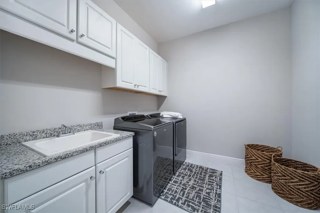 8761 Saint Lucia Drive Naples FL 34114